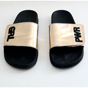 Material Girl Slides Sandals Womens 8 Gold Metallic Casual Beach Pool Athleisure